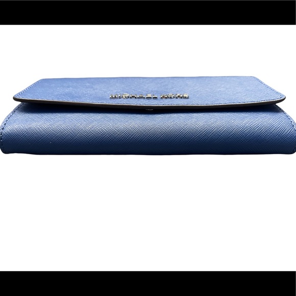 MK Trifold Sapphire Wallet - Picture 8 of 9